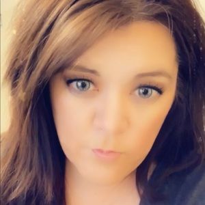 Meet your Posher, Tami